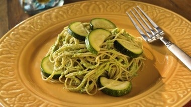 Spaghetti Pesto and Zucchini